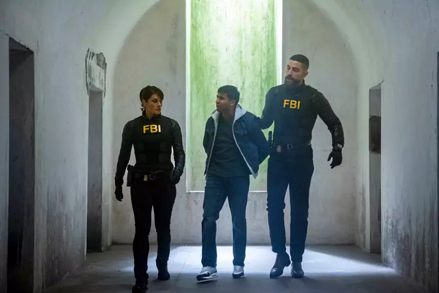 FBI - galeria zdjęć - filmweb
