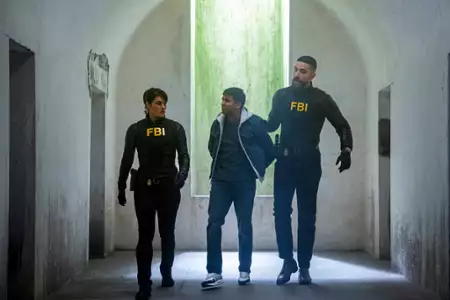 FBI - galeria zdjęć - filmweb