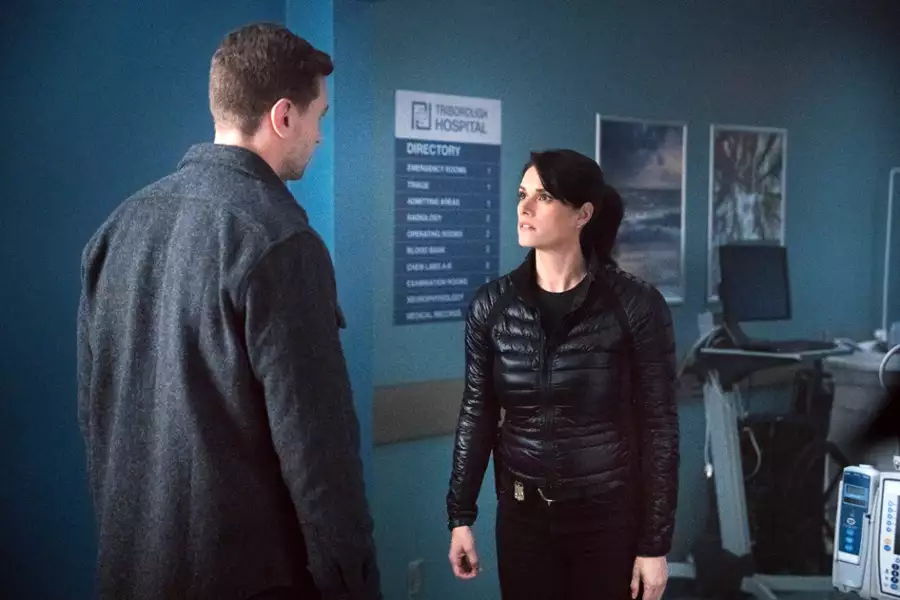 FBI - galeria zdjęć - filmweb