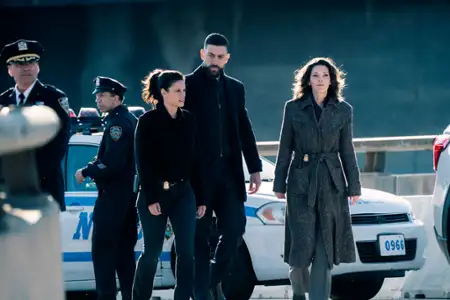 FBI - galeria zdjęć - filmweb