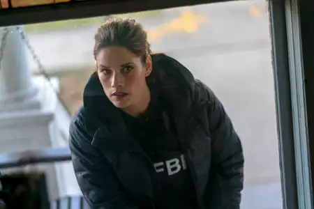 FBI - galeria zdjęć - filmweb