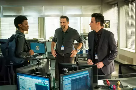 FBI - galeria zdjęć - filmweb