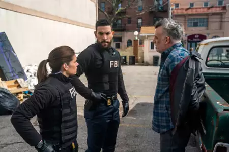 FBI - galeria zdjęć - filmweb