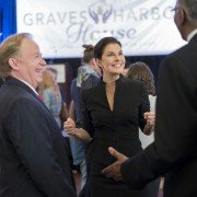 Graves - galeria zdjęć - filmweb