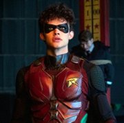 Titans - galeria zdjęć - filmweb