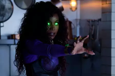 Titans - galeria zdjęć - filmweb