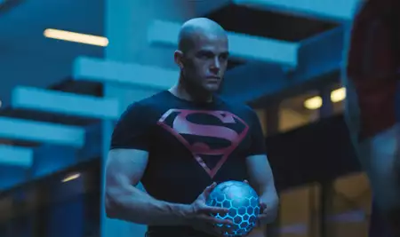 Titans - galeria zdjęć - filmweb