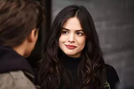 Titans - galeria zdjęć - filmweb