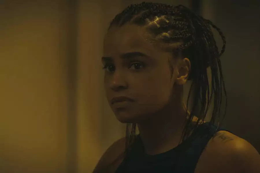 W klatce - galeria zdjęć - filmweb