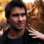 John ginie na końcu - galeria zdjęć - filmweb