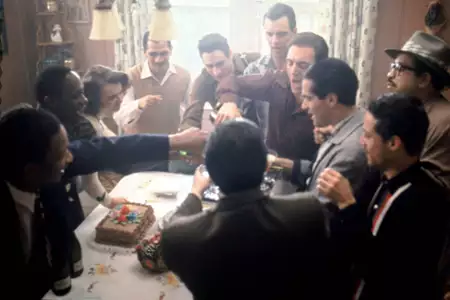 Kr&oacute;lowie Mambo - galeria zdjęć - filmweb