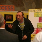 Father of Invention - galeria zdjęć - filmweb