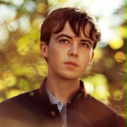 Alex Lawther w Pożegnanie