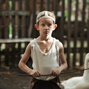 Boso po ściernisku - galeria zdjęć - filmweb