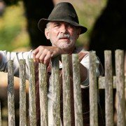 Boso po ściernisku - galeria zdjęć - filmweb