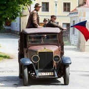 Po strništi bos - galeria zdjęć - filmweb