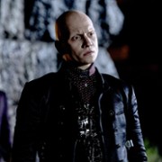 Anthony Carrigan w Gotham