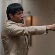 Nocny recepcjonista - galeria zdjęć - filmweb