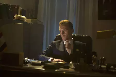 Nocny recepcjonista - galeria zdjęć - filmweb