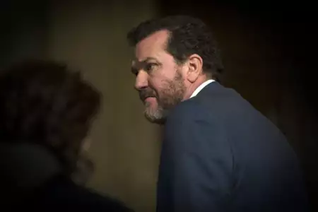 Nocny recepcjonista - galeria zdjęć - filmweb