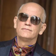 Red 2 - galeria zdjęć - filmweb