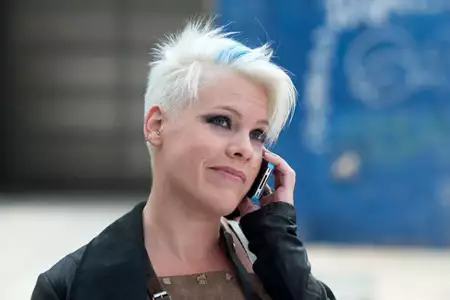Między nami seksoholikami - galeria zdjęć - filmweb