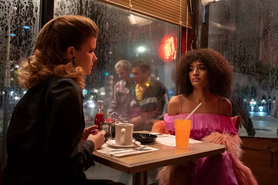 Pose - galeria zdjęć - filmweb