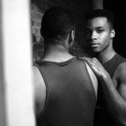 Pose - galeria zdjęć - filmweb