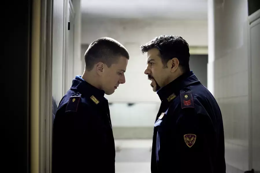 Gliniarze to dranie - galeria zdjęć - filmweb