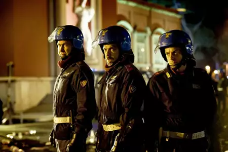 Gliniarze to dranie - galeria zdjęć - filmweb