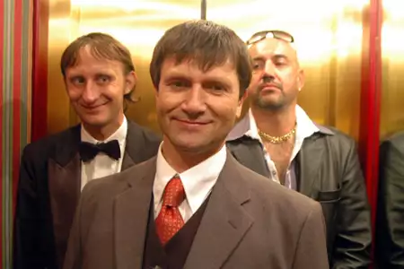 Piękność w opałach - galeria zdjęć - filmweb