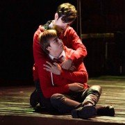 Rise - galeria zdjęć - filmweb