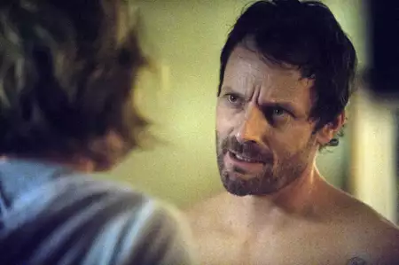 Dochodzenie - galeria zdjęć - filmweb