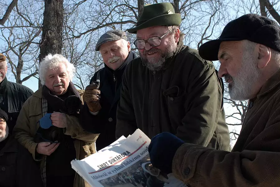 Butelki zwrotne - galeria zdjęć - filmweb