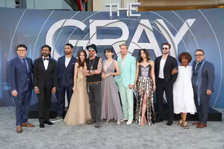 Gray Man - galeria zdjęć - filmweb