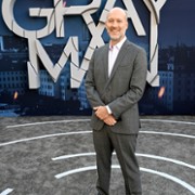 Gray Man - galeria zdjęć - filmweb