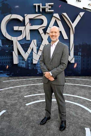 Gray Man - galeria zdjęć - filmweb