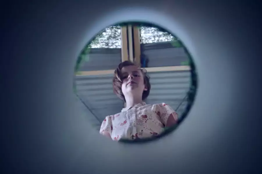 Mali detektywi - galeria zdjęć - filmweb