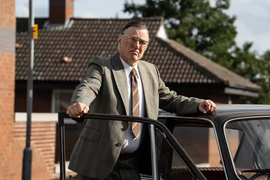 W mroku cieni - galeria zdjęć - filmweb