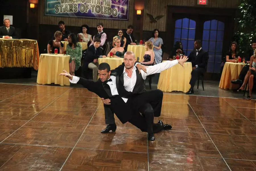 Melissa i Joey - galeria zdjęć - filmweb