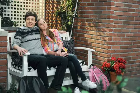 Melissa i Joey - galeria zdjęć - filmweb