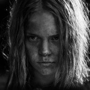 Listopad - galeria zdjęć - filmweb