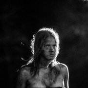 November - galeria zdjęć - filmweb