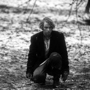 November - galeria zdjęć - filmweb