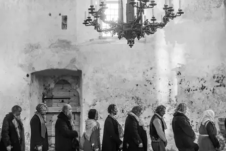 Listopad - galeria zdjęć - filmweb