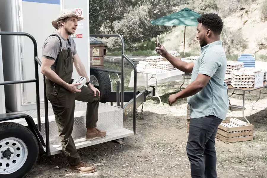 Kochany bajzel - galeria zdjęć - filmweb