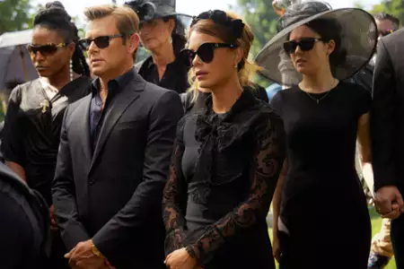 Dynastia - galeria zdjęć - filmweb