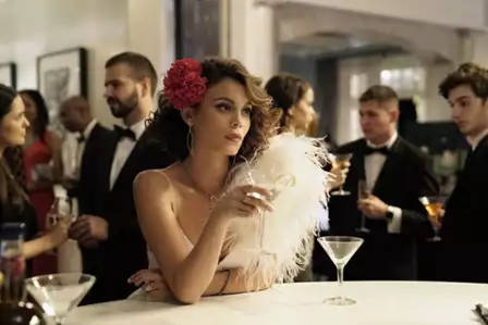 Dynastia - galeria zdjęć - filmweb