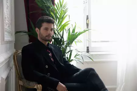 Dynastia - galeria zdjęć - filmweb