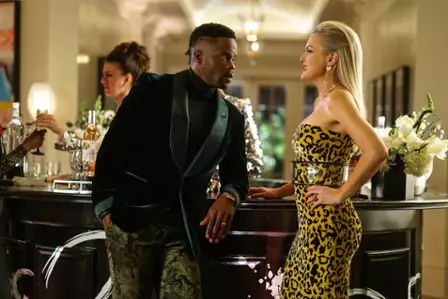 Dynastia - galeria zdjęć - filmweb